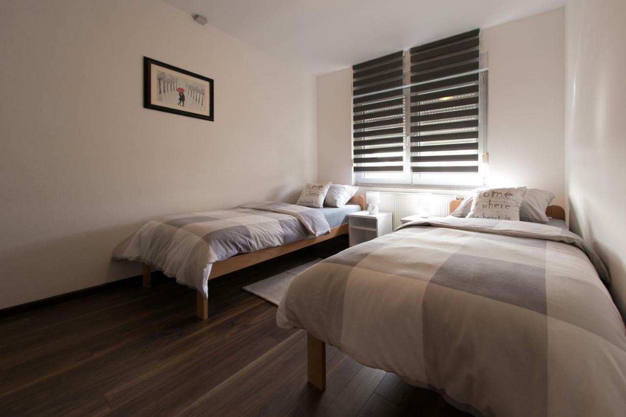 Apartman Maja Lejlighed Otočac Eksteriør billede